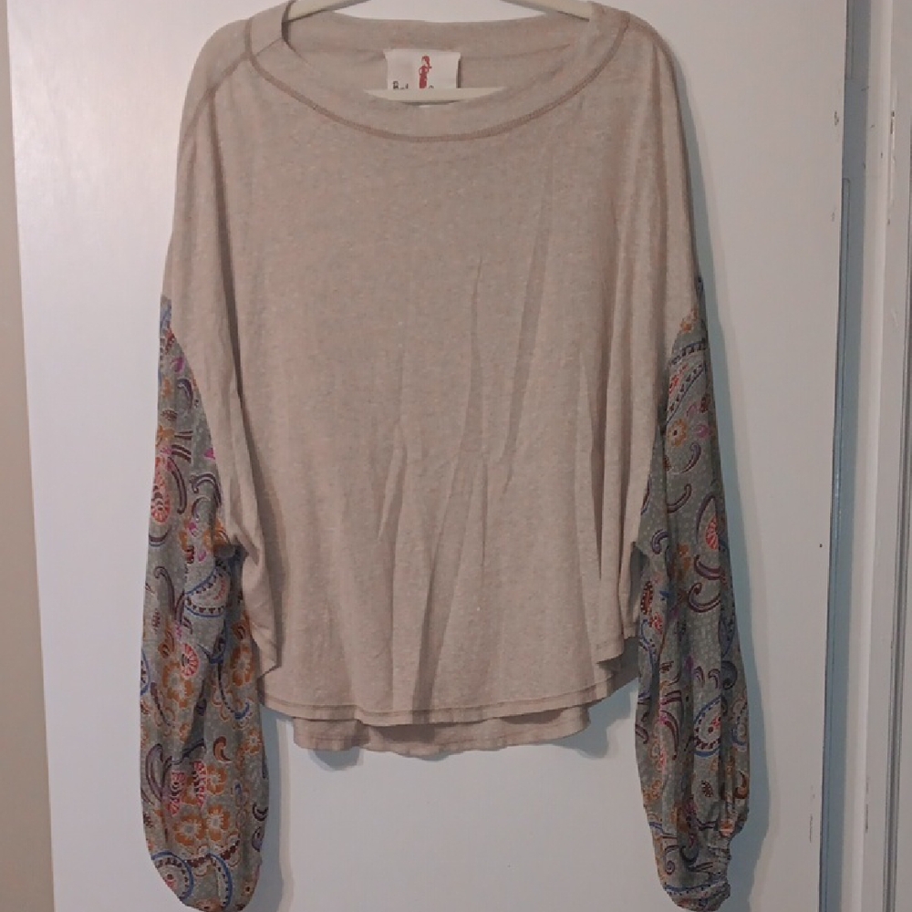 Beige Paisley Sleeve Women's Top